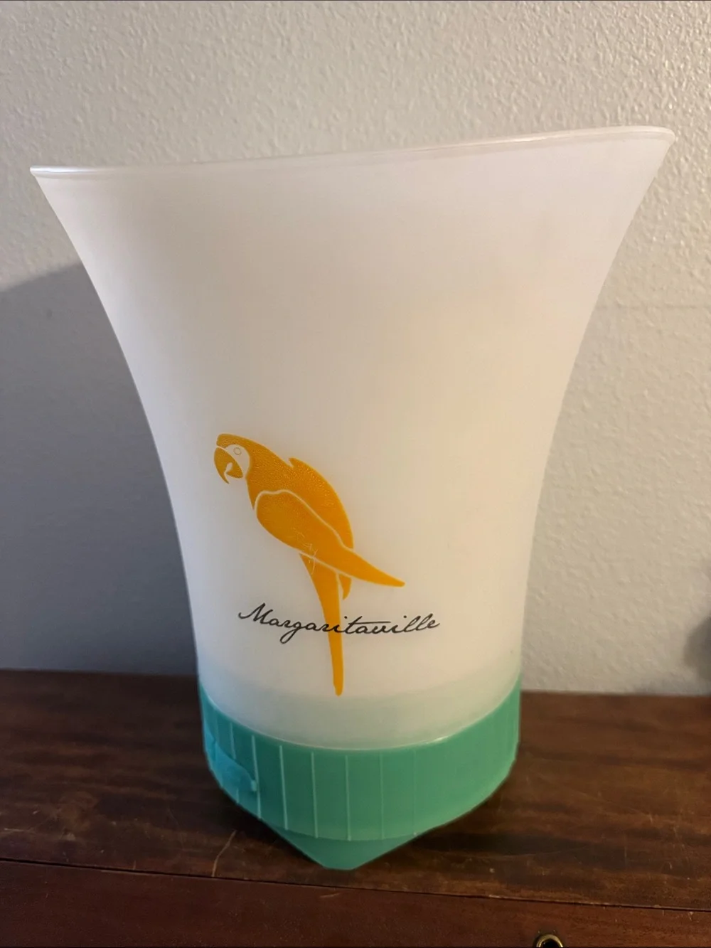 Sakar Margaritaville “Chill” Wireless Bluetooth Speaker Light Up Ice Bucket